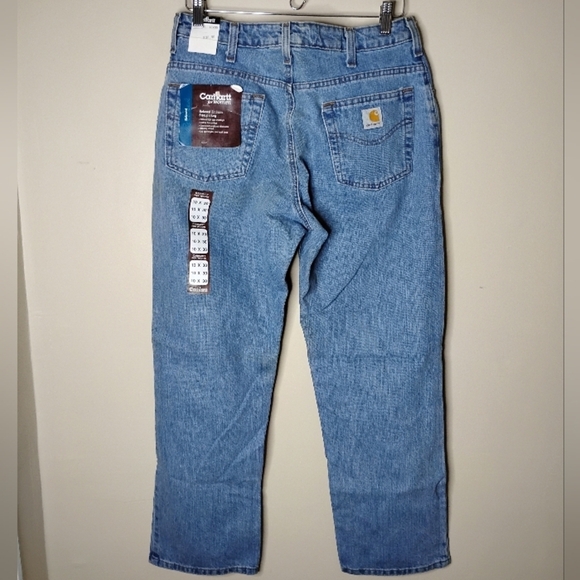 NWT Carhartt Relaxed Fit Straight Leg Jeans Size 10  WB160 Rugged Contoured - Picture 5 of 9